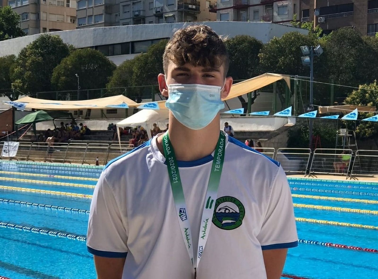 El onubense Rubén Camacho, con la medalla de bronce.