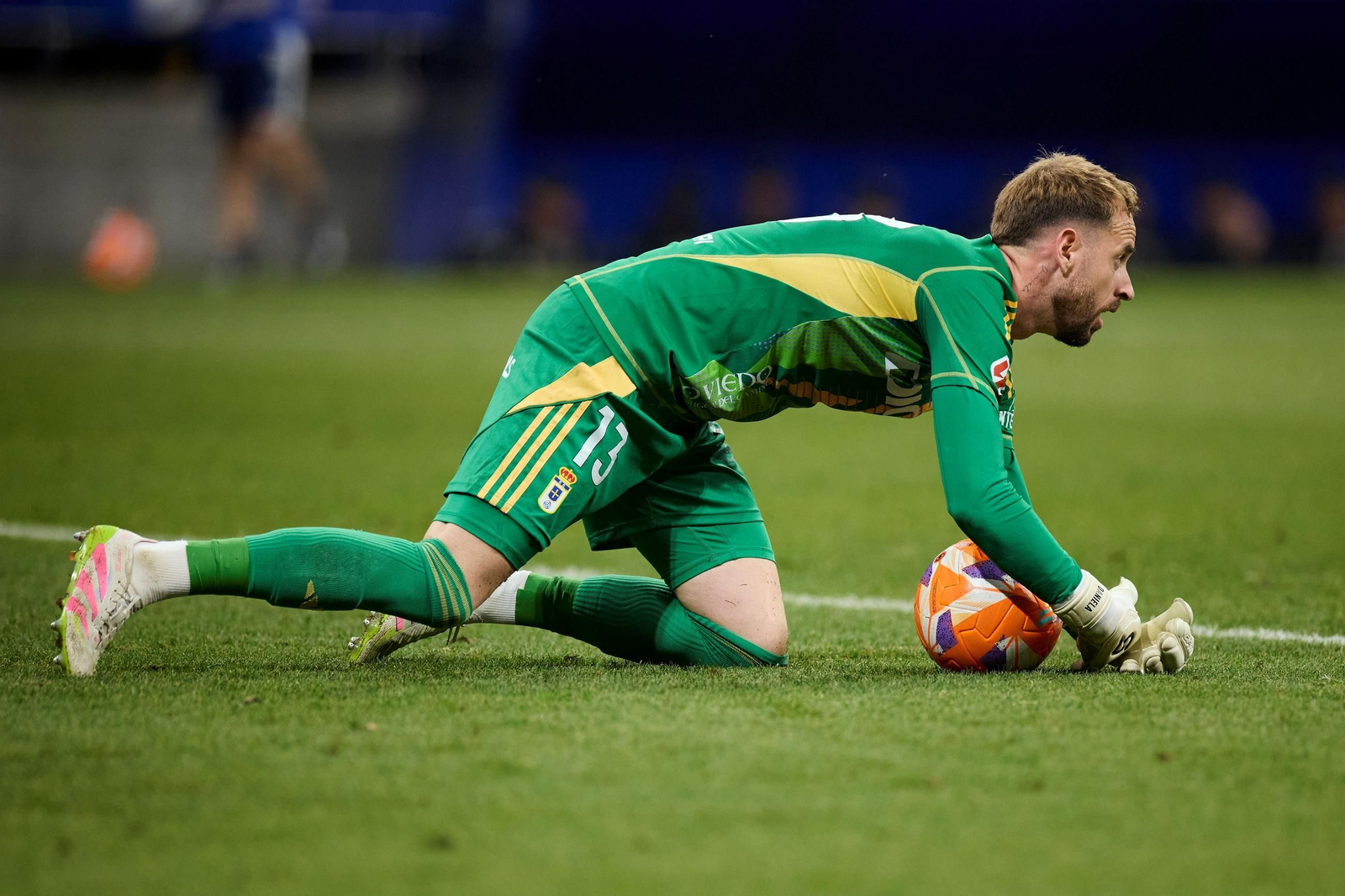 Las fotos del ascenso del Oviedo ante el Mirandés