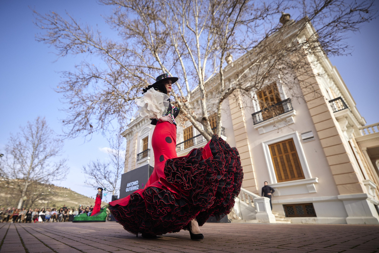 Los trajes de flamenca más bonitos de la Pasarela Granada Flamenca 2023, todas las fotos