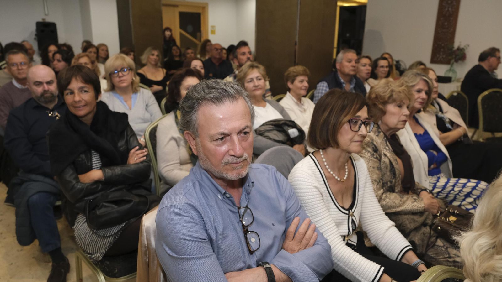 Público asistente al ciclo Diario de los Libros que organiza Diario de Almería.