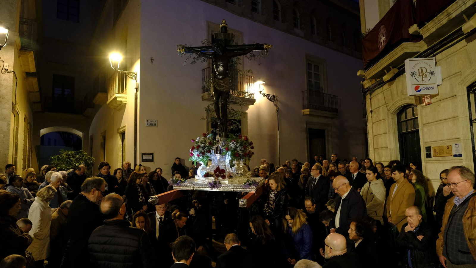 Vía Crucis del Cristo de la Escucha en la Semana Santa de Almería 2025