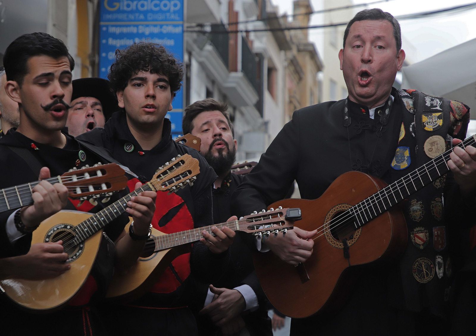 Fotos del carrusel del XII Certamen Internacional de Tunas en Algeciras