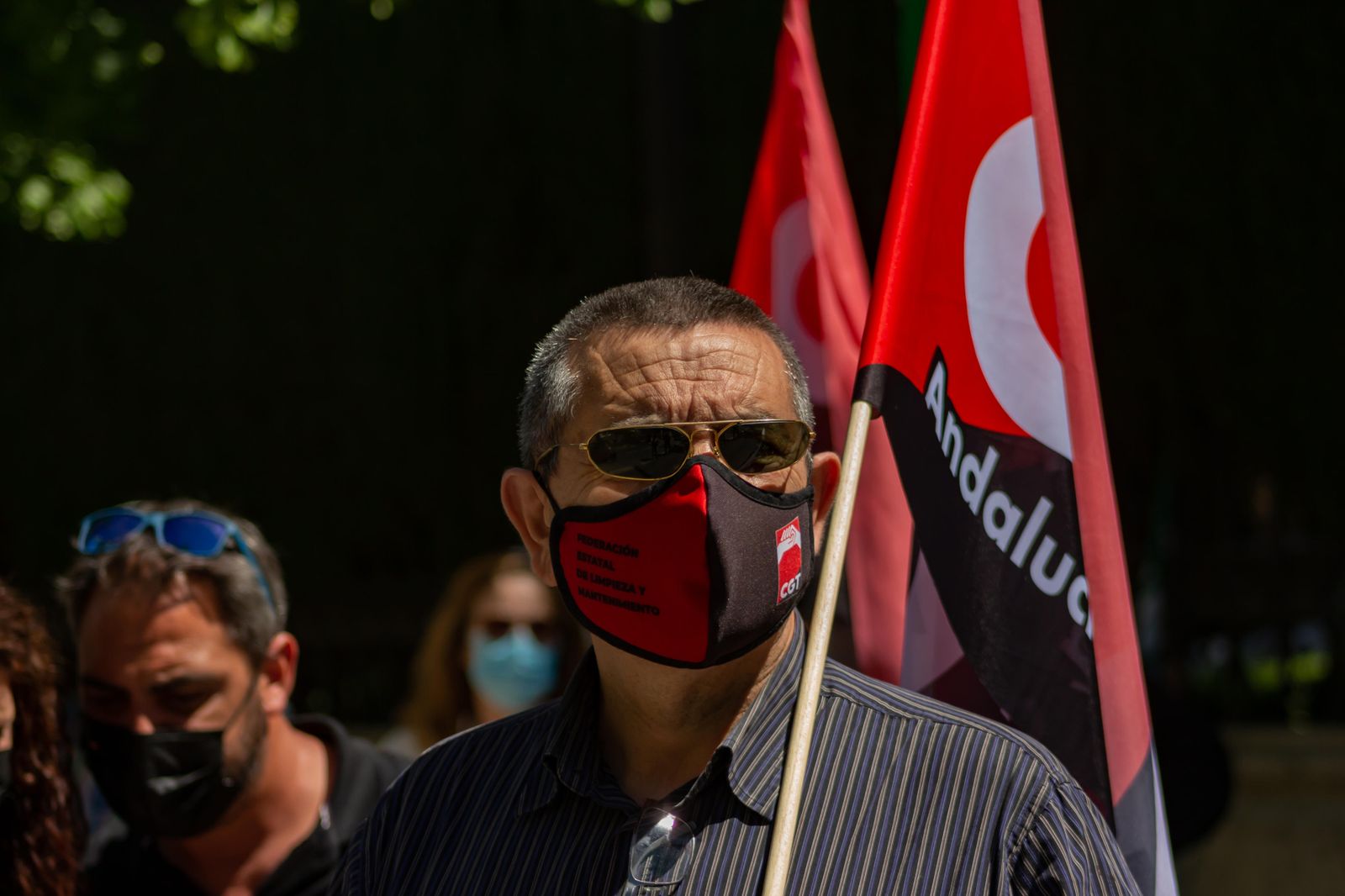 Fotos: manifestación en Granada por unos servicios públicos dignos y estables