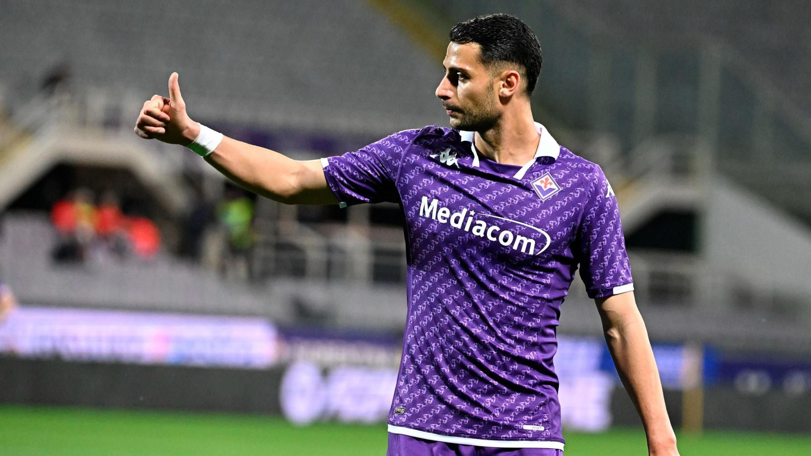 Mandragora en el duelo del la Fiorentina contra la Atalanta