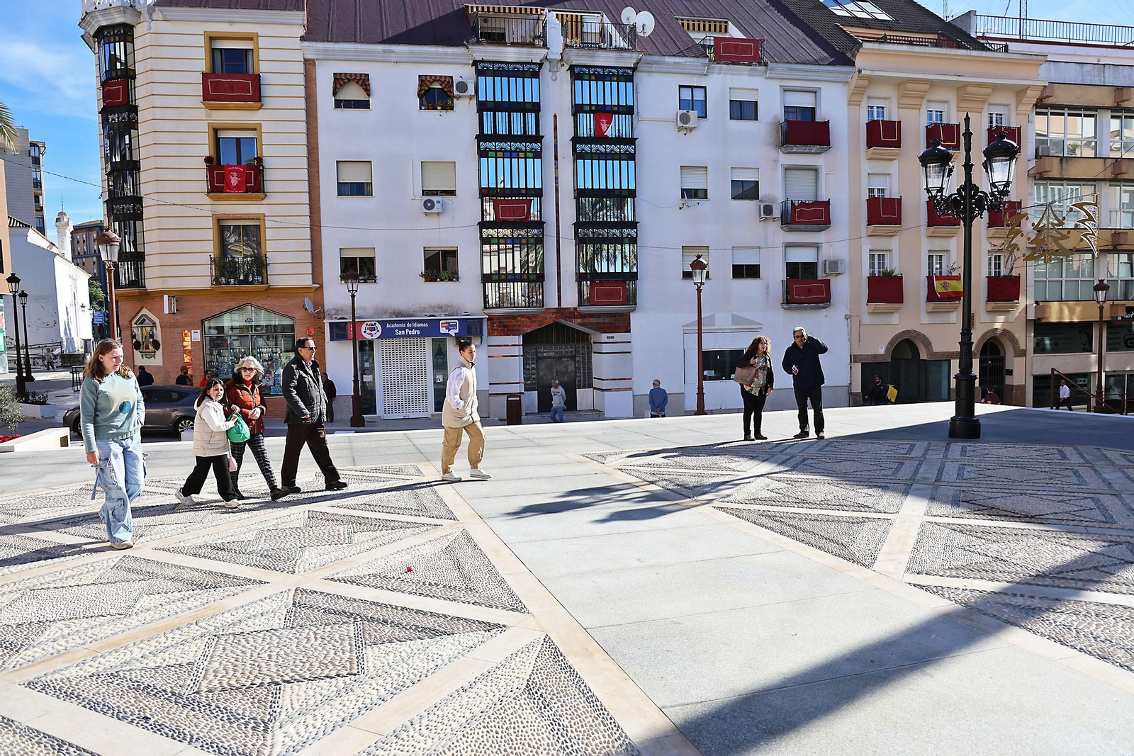 Así luce la Plaza de San Pedro tras el primer día de su reapertura