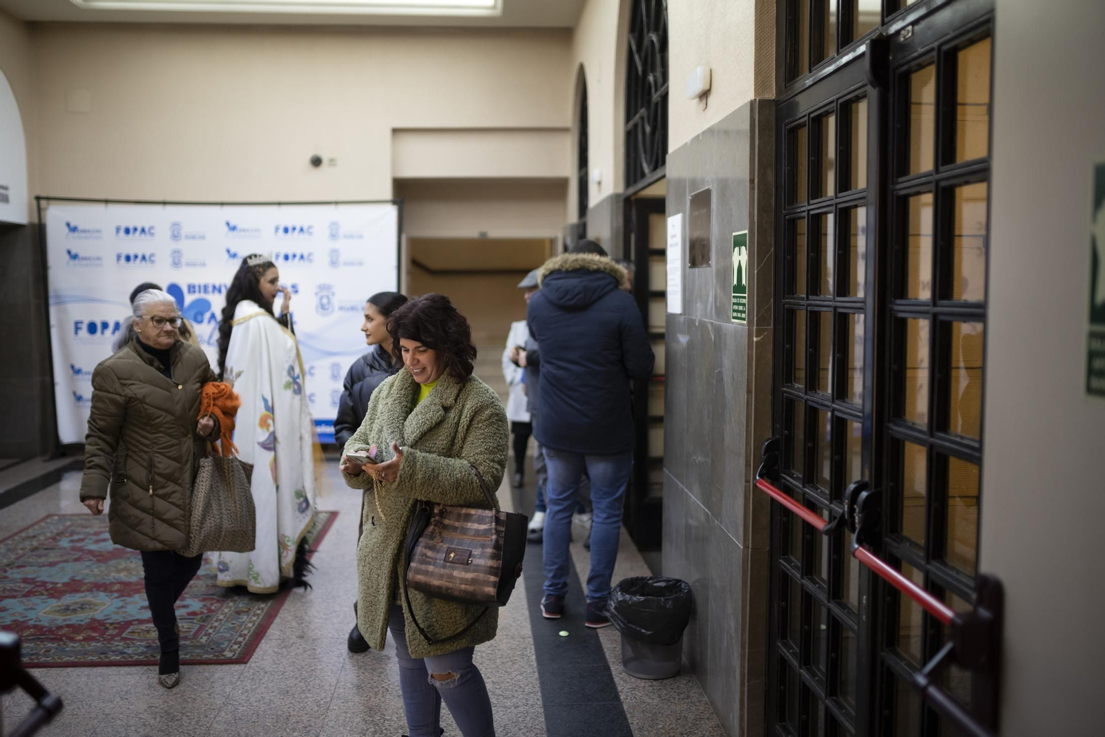 Ambiente en el último día de semifinales del Carnaval Colombino