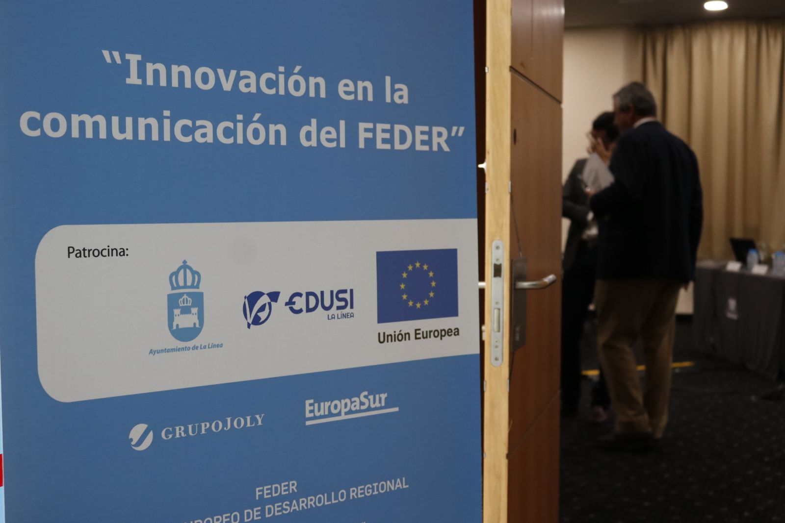 Imágenes de la jornada sobre Innovación en la Comunicación del FEDER en La Línea