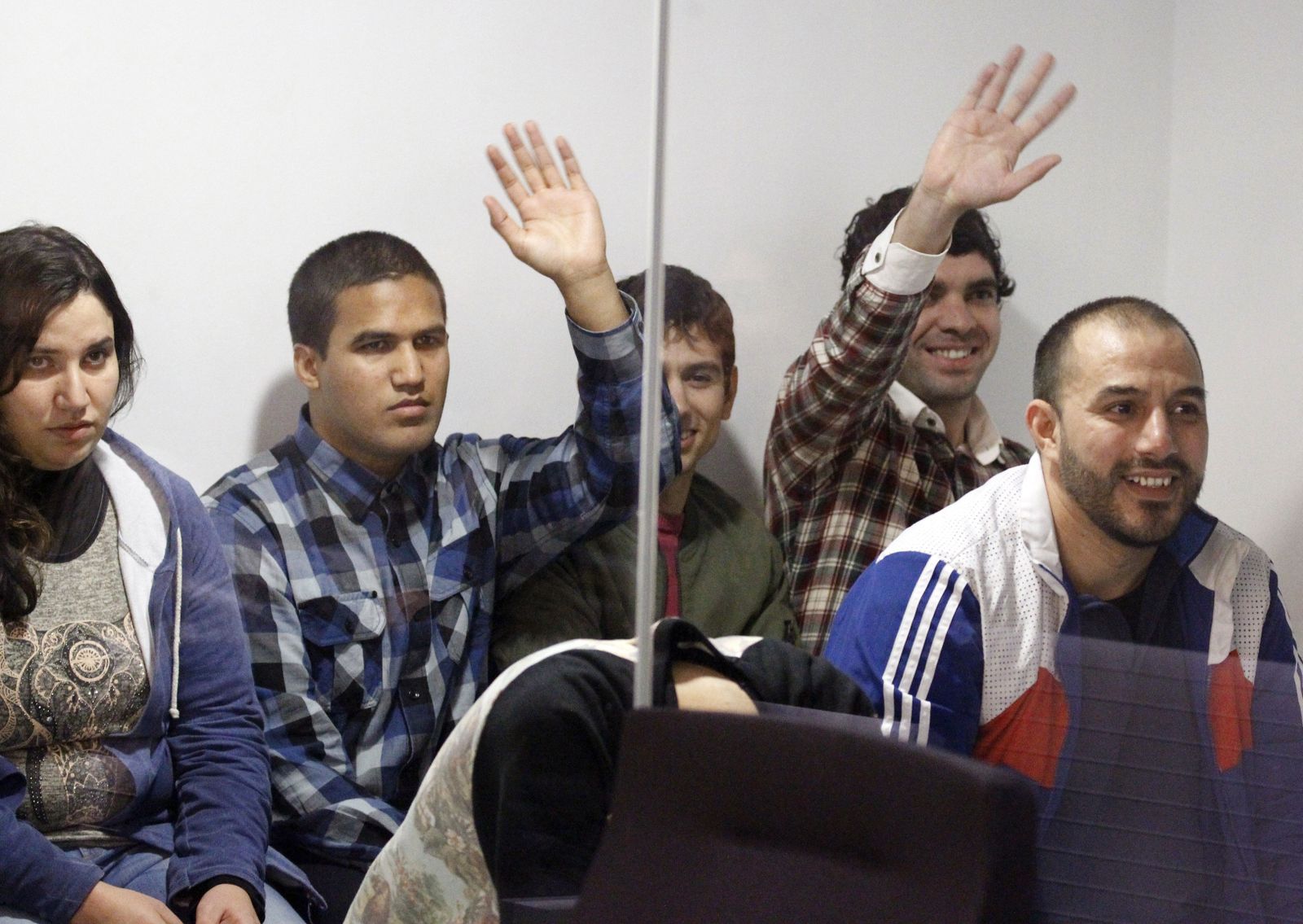Algunos miembros de la célula yihadista desarticulada en marzo de 2015, ayer en la Audiencia nacional.