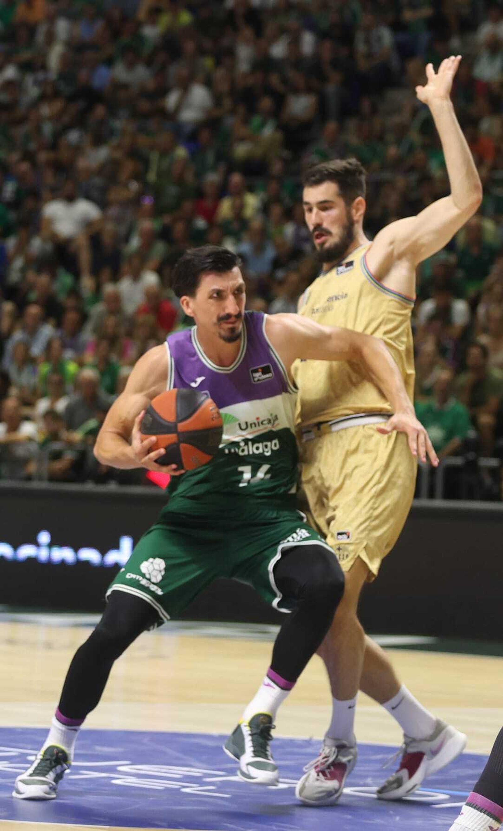 El Unicaja-Barcelona, en fotos