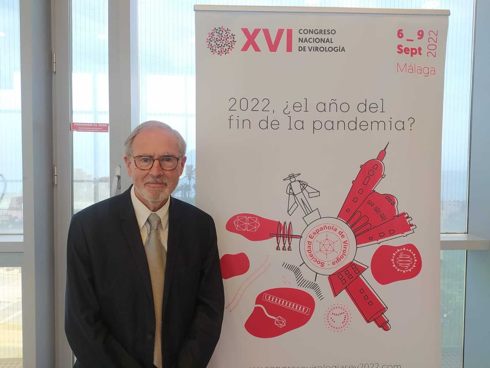 Albert Bosch insiste en que para conseguir erradicar el virus todos los países del mundo deberían tener acceso a las vacunas.