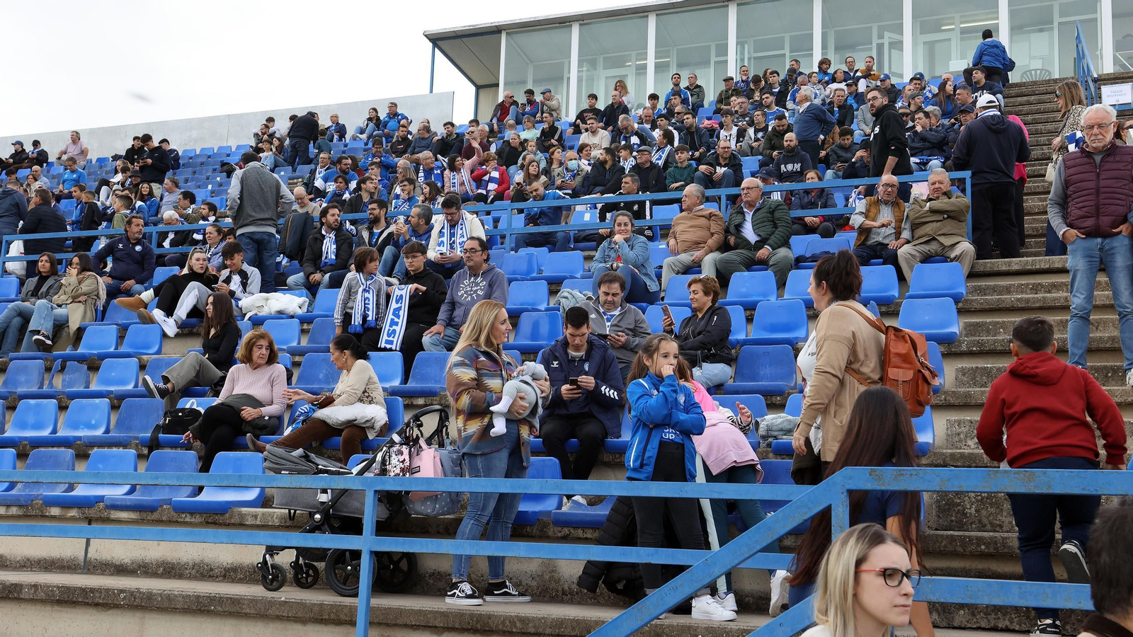 Búscate en el Xerez DFC contra la Deportiva Minerva en el Pedro Garrido de Jerez