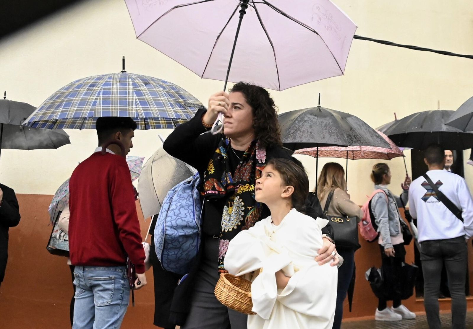 Intimidad en la Merced en este Lunes Santo de Córdoba, en imágenes