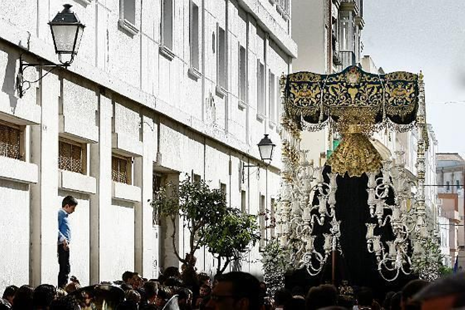 La hermandad de la Expiración abre el Viernes Santo. 

Foto: Julio Gonzalez