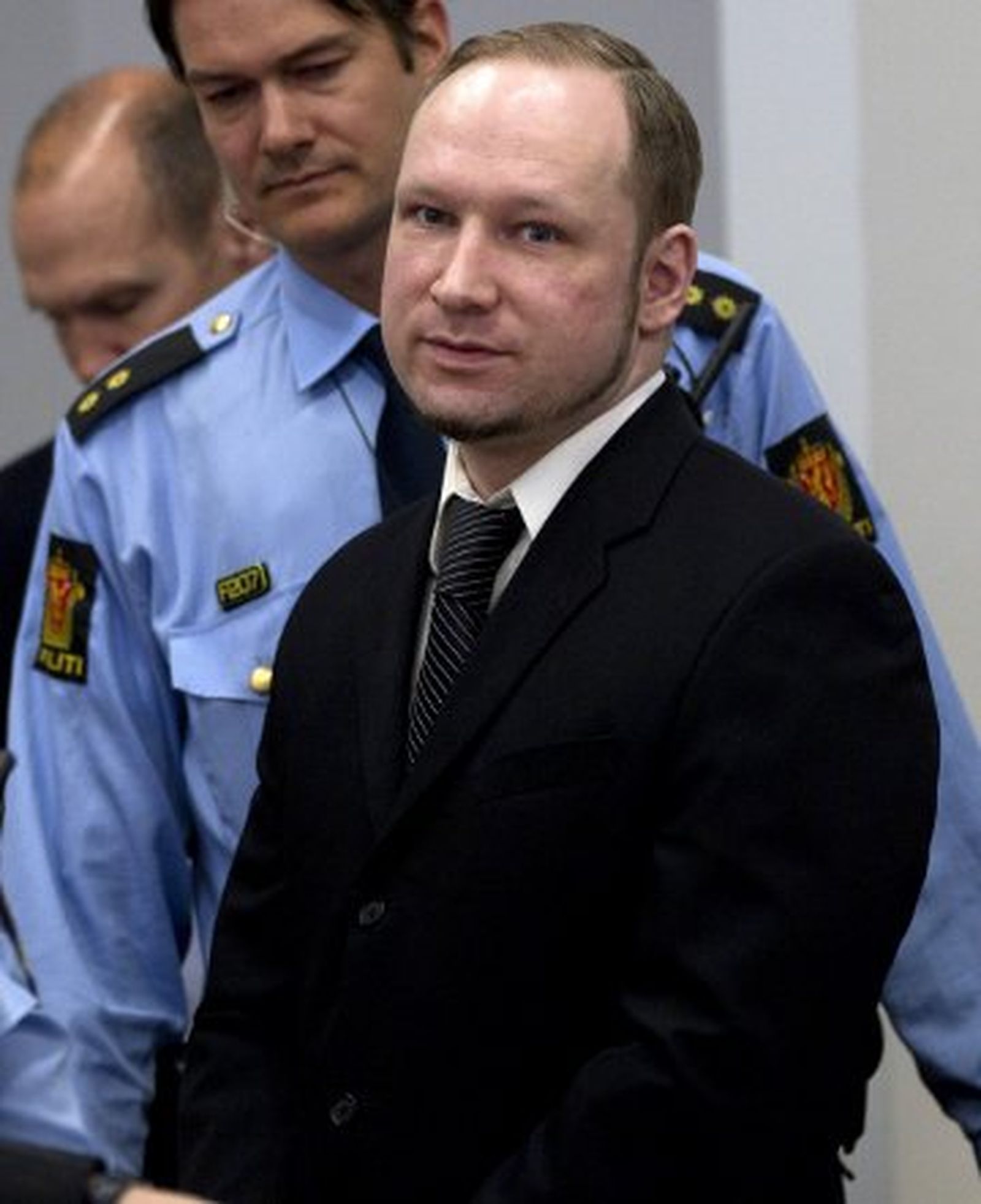 Breivik confirma que planeó atentar contra el Palacio Real y el Parlamento