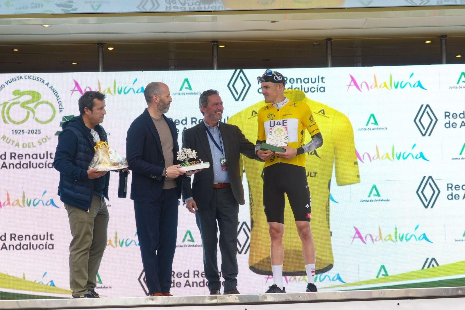 Las mejores fotos del paso por Pozoblanco de la Vuelta Ciclista a Andalucía