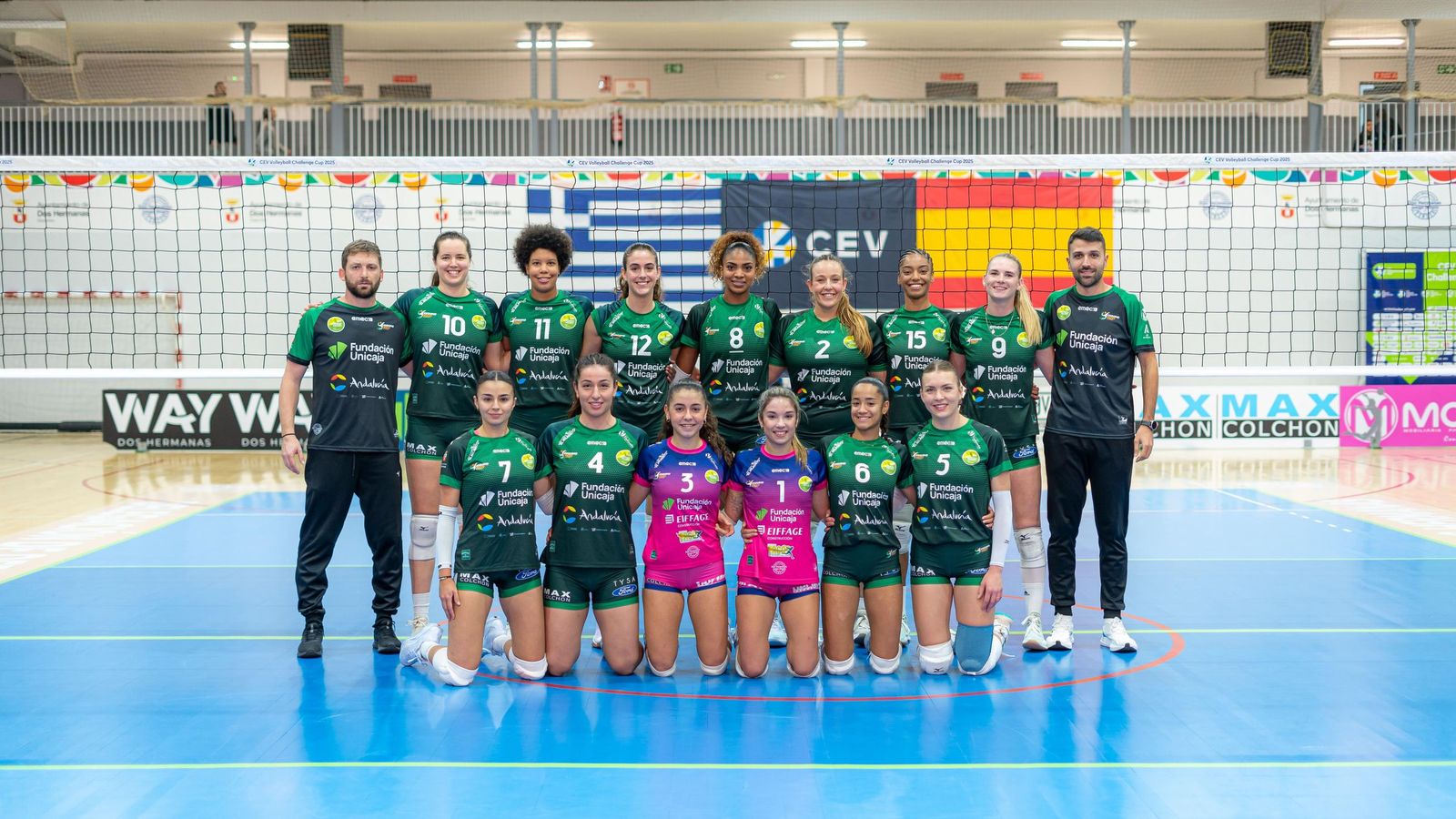 El equipo del Fundación Unicaja Andalucía que ha hecho historia para el voleibol sevillano.