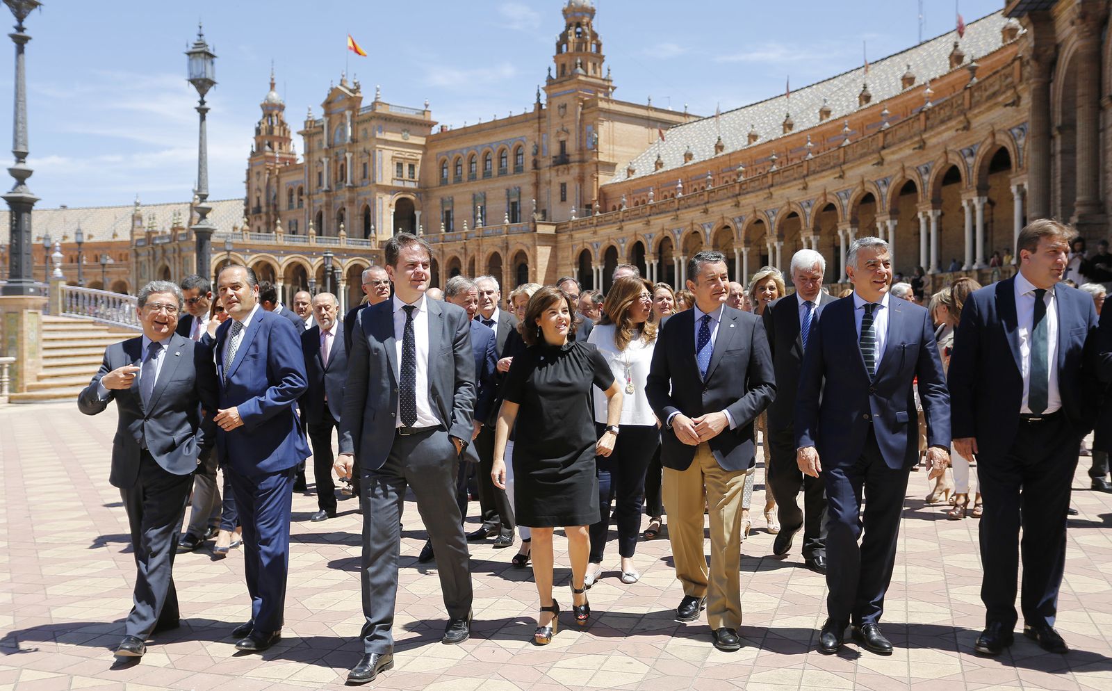 La cumbre de delegados del Gobierno en la Plaza de España, en imágenes