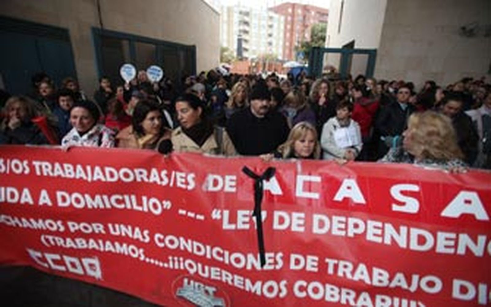 Las empleadas de Acasa logran más de 3.500 firmas de apoyo