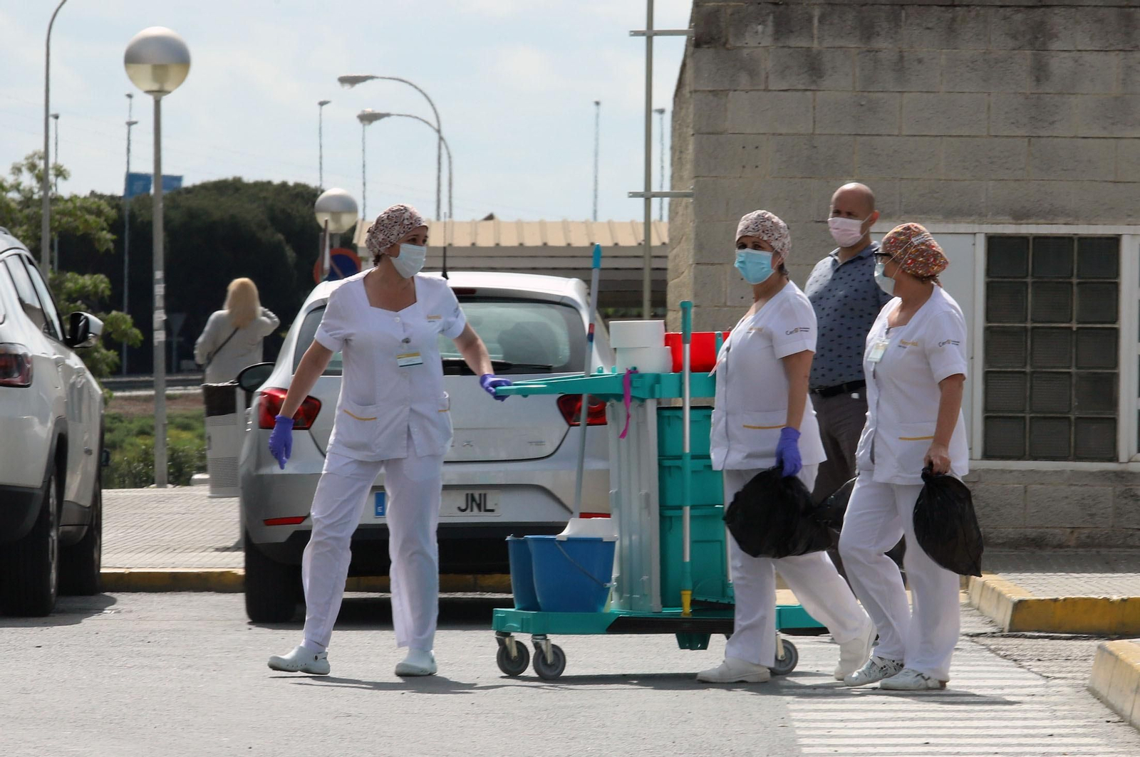 Personal de Limpieza del Hospital Juan Ramón Jiménez.