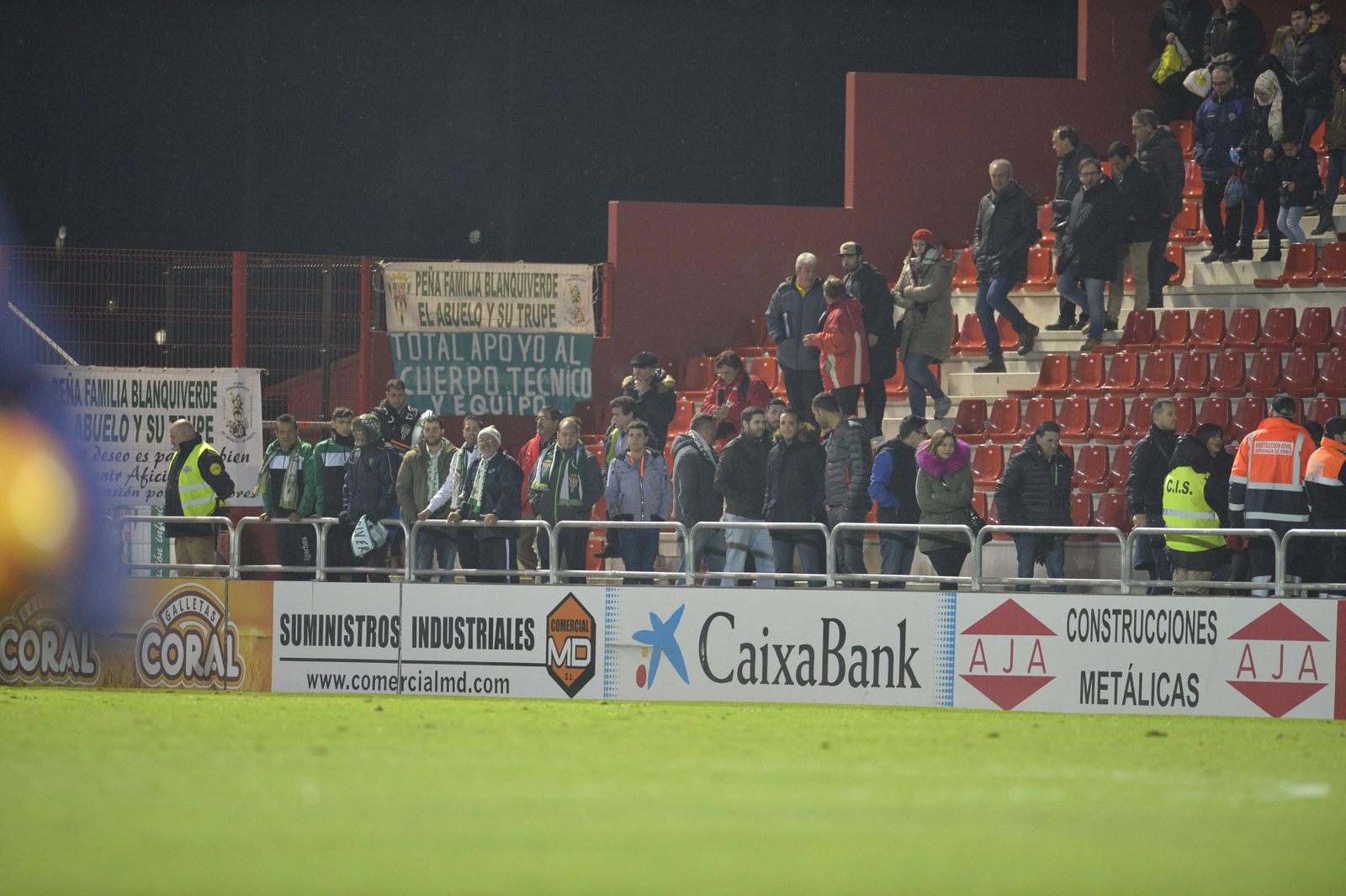 Las imágenes del Mirandés-Córdoba