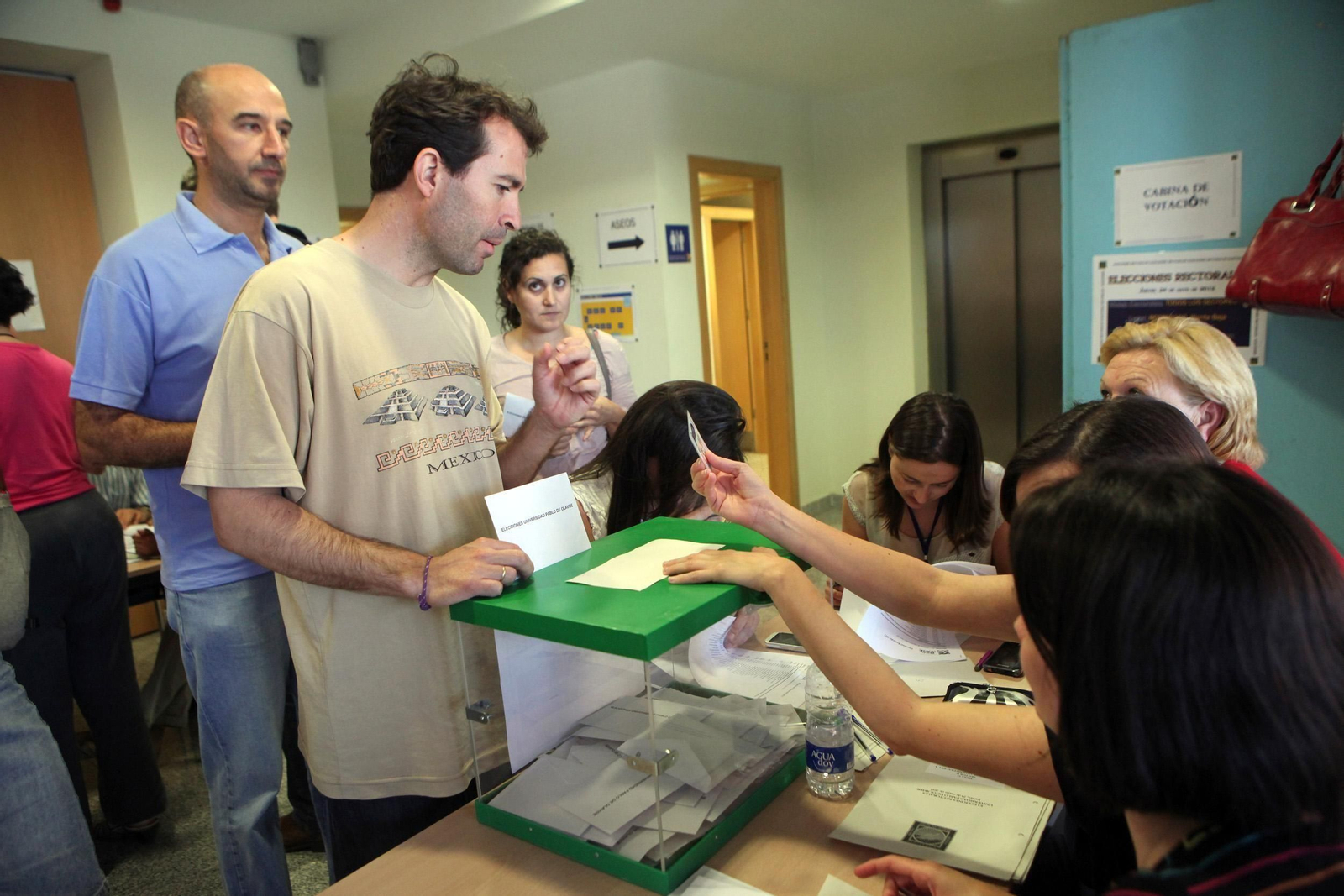 Imagen de archivo de elecciones a rector celebradas en la UPO