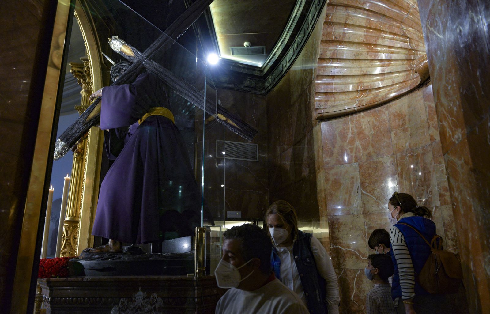 Domingo de visitas a los templos