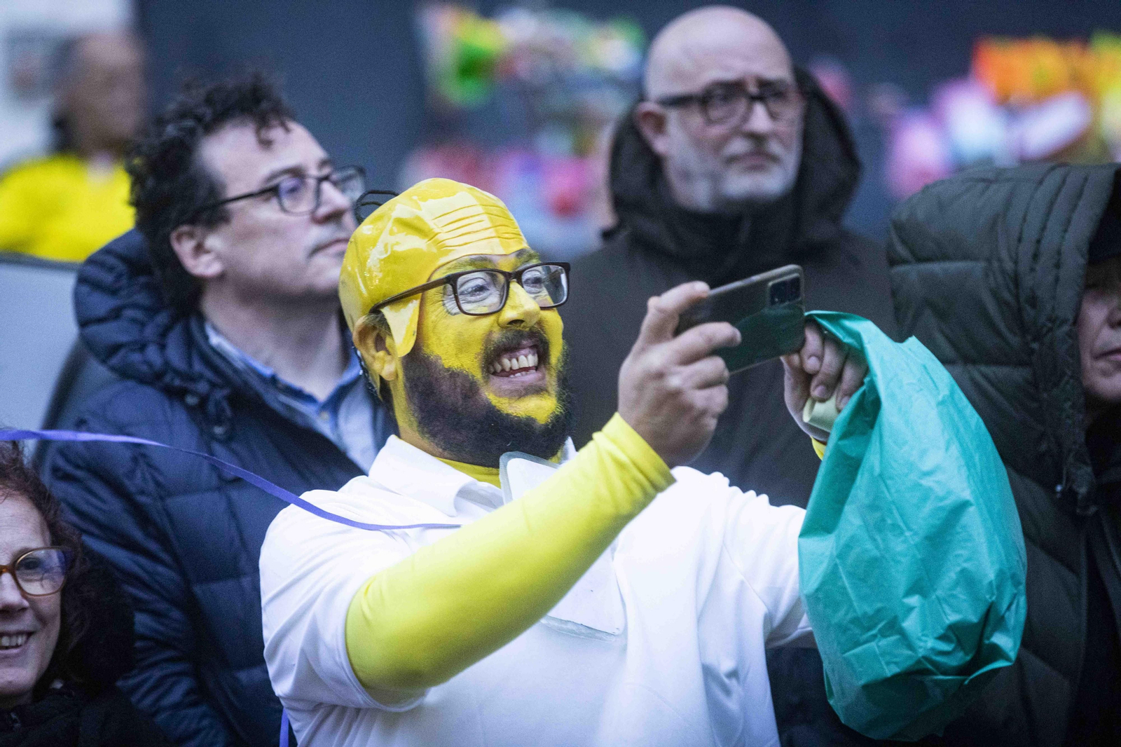 La Cabalgata Magna del Carnaval de Cádiz 2024, en imágenes