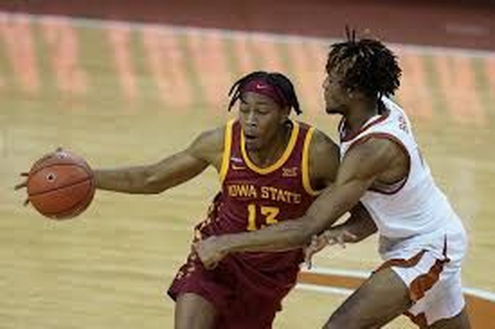 El nuevo jugador del Covirán Granada en un partido con su anterior equipo