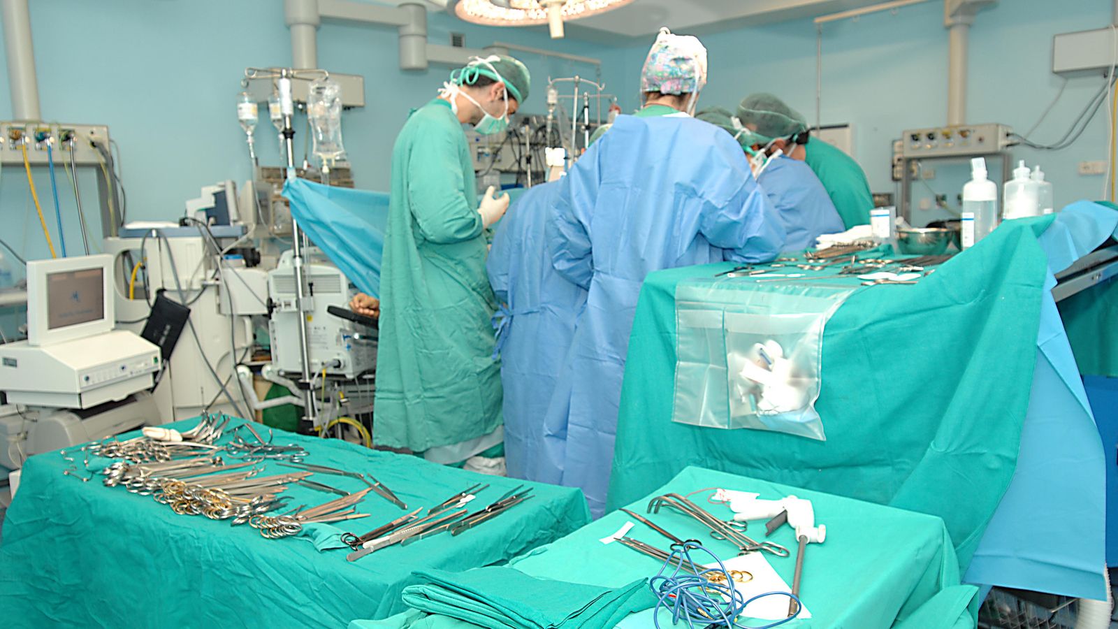 Intervención de un trasplante hepático.