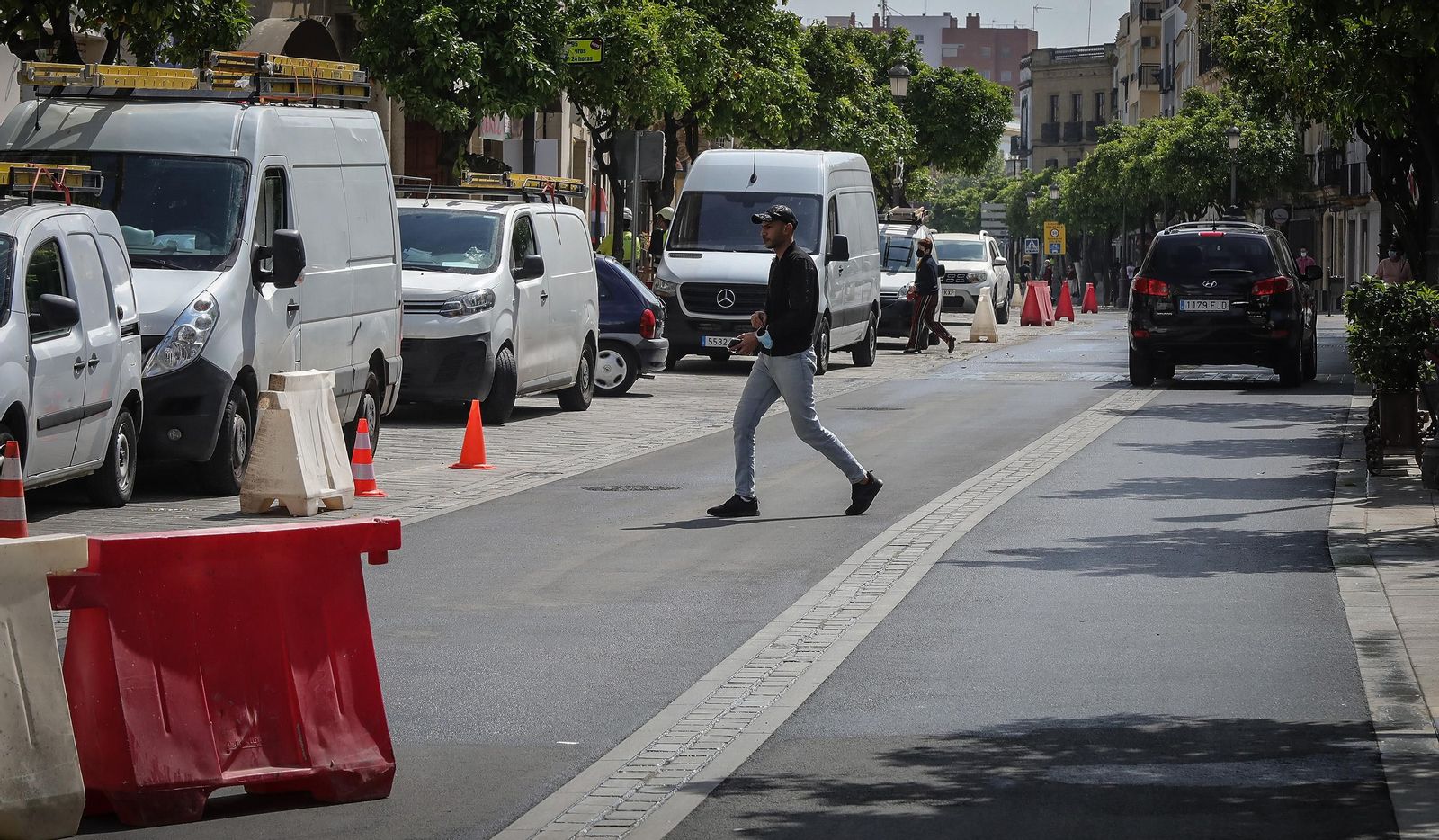 Así están quedando las calles del centro después de la guerra del adoquín