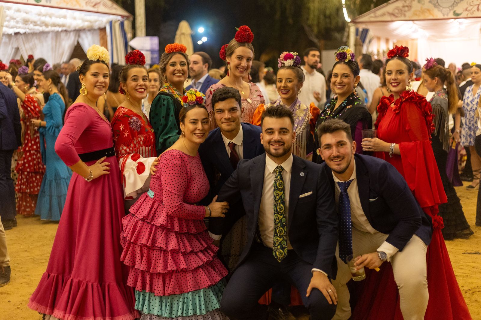Feria del Caballo 2023: Imágenes del ambiente en la noche del sábado