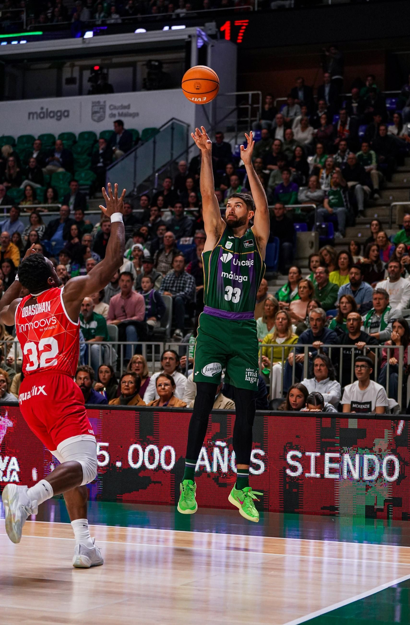 El Unicaja-Baxi Manresa, en fotos