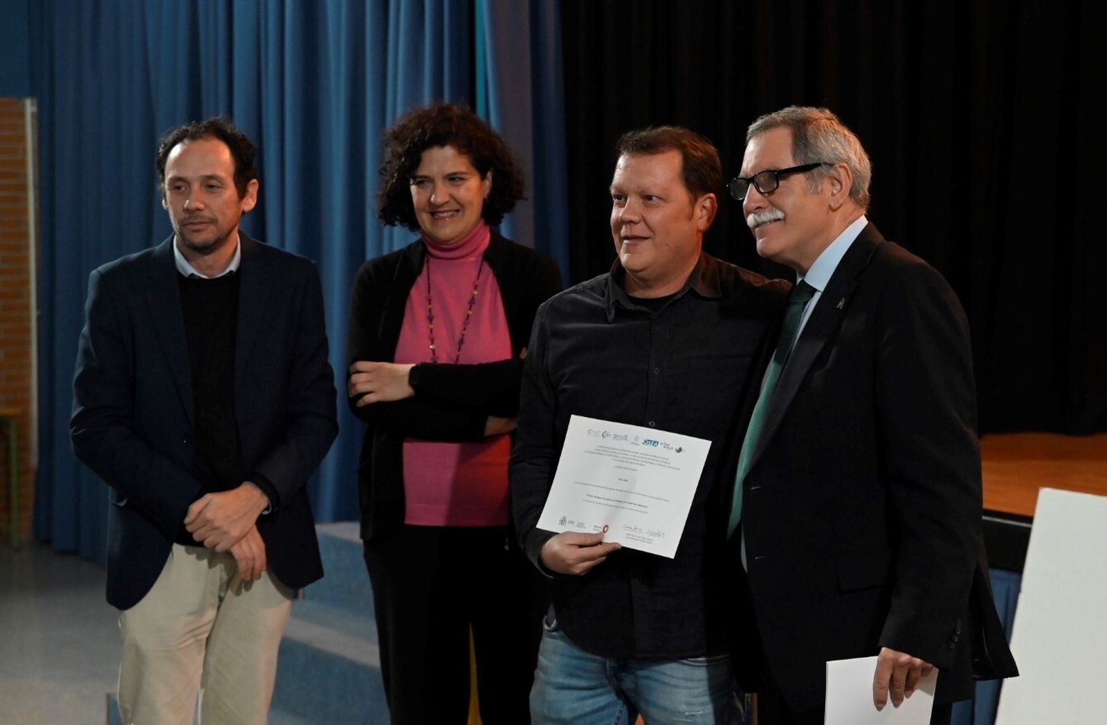 La entrega de los premios científicos al alumnado del instituto Gran Capitán de Córdoba, en imágenes