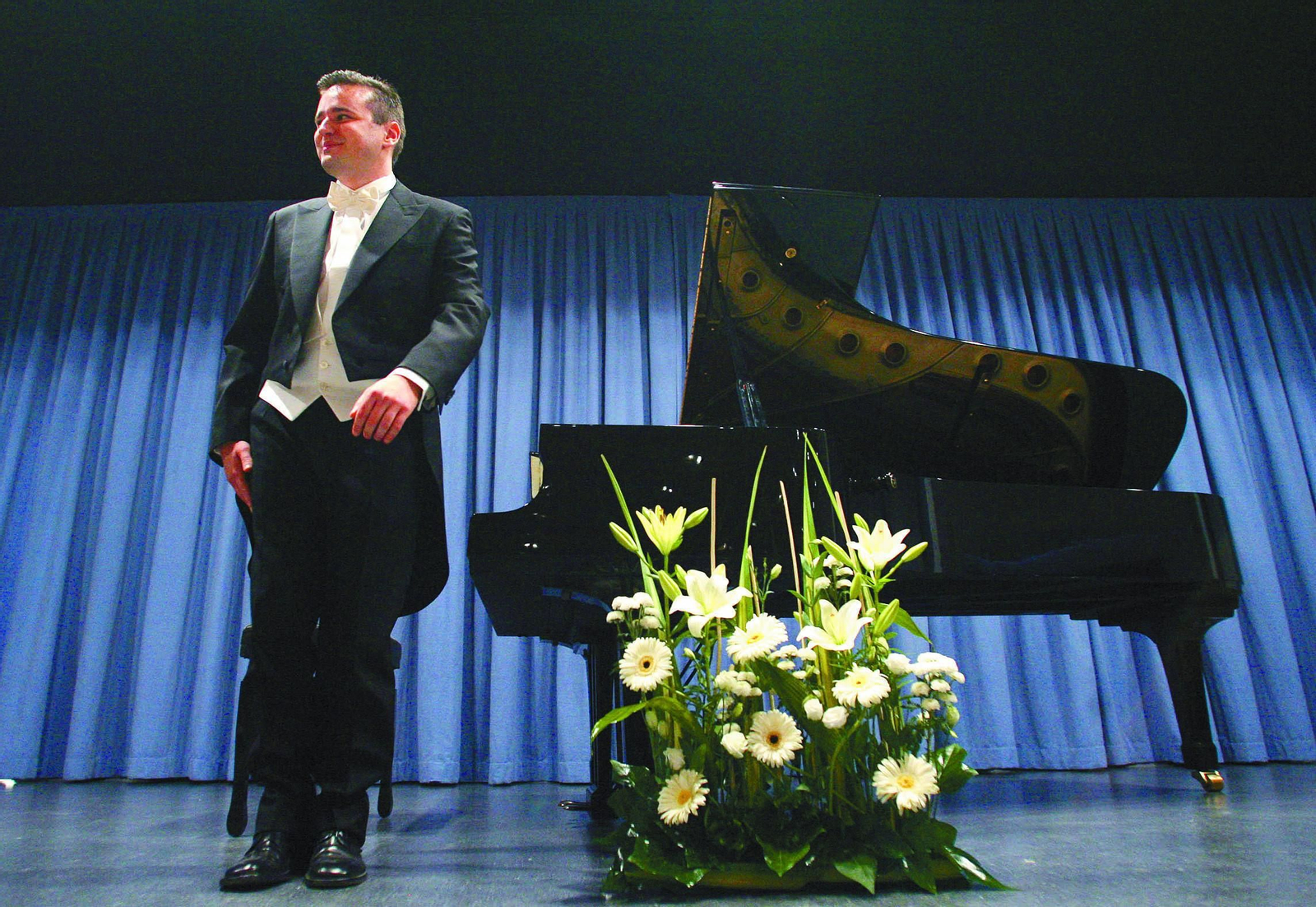 El pedagogo y concertista Tommaso Cogato es el director del concurso.