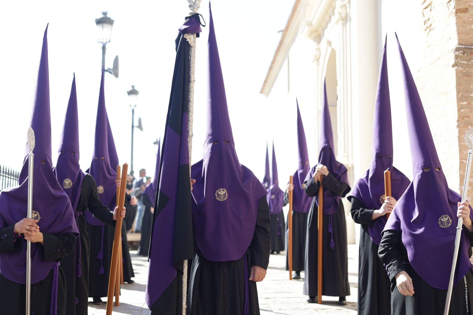 Imágenes de la Hermandad del Descendimiento en la Semana Santa de Huelva 2023