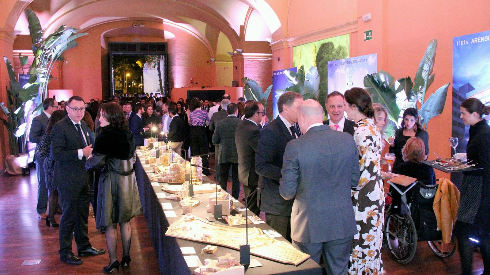 Exposición de los proyectos del estudio de arquitectura T10, en el Museo de Carruajes.