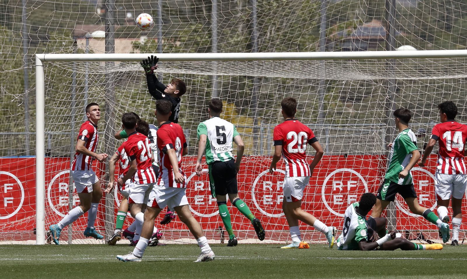 Las fotos del Betis finalista de la Copa de Campeones sub 19