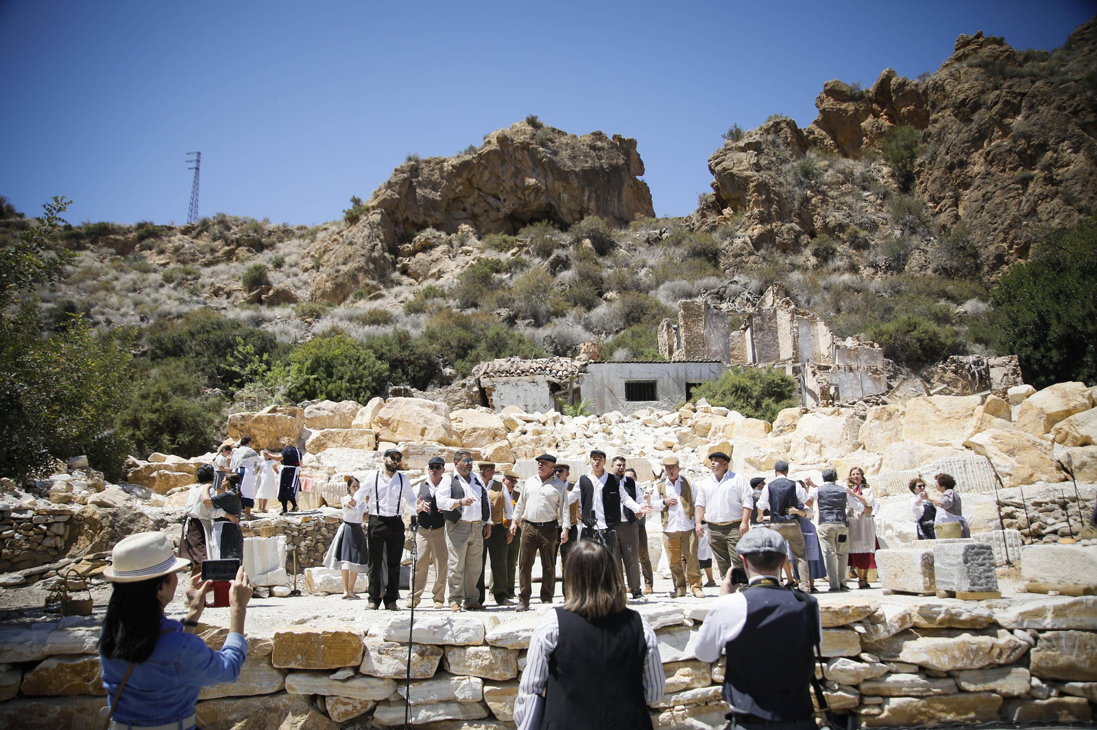 VI Recreación Histórica "Canteros y Caciques en la lucha por el Mármol", en imágenes