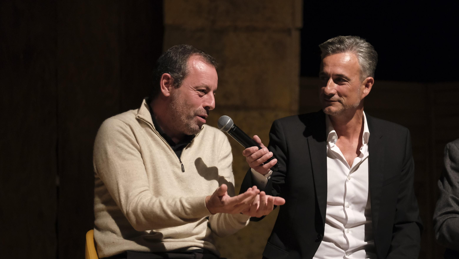 Imágenes de El Diario de los Libros, con Amós Milton