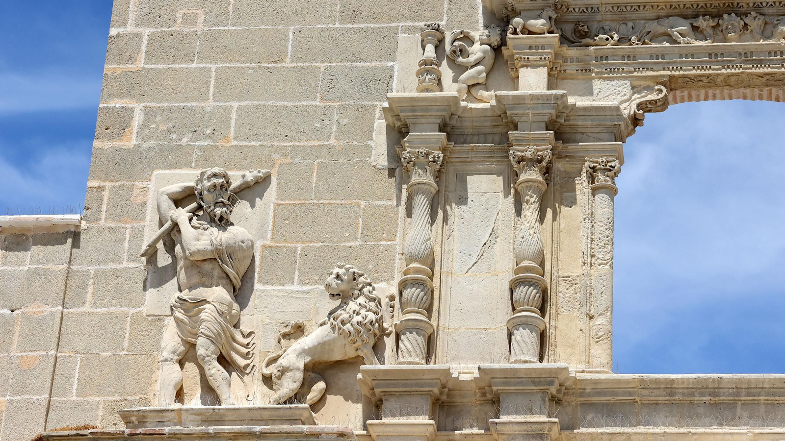 Así luce el Palacio Riquelme
