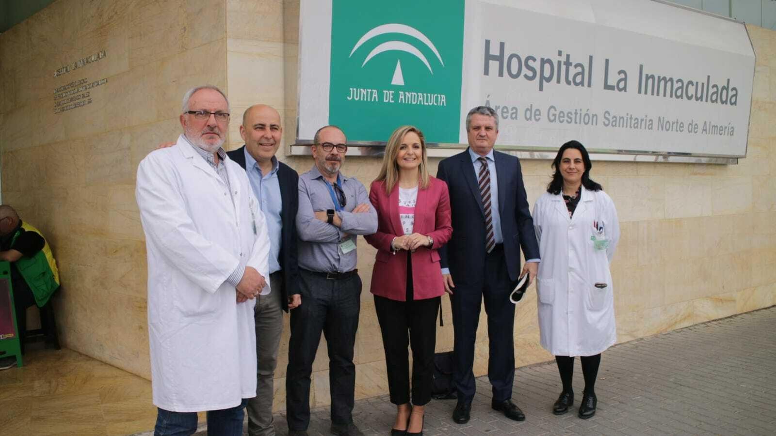 La delegada del Gobierno  y el delegado de Salud visitan la Inmaculada