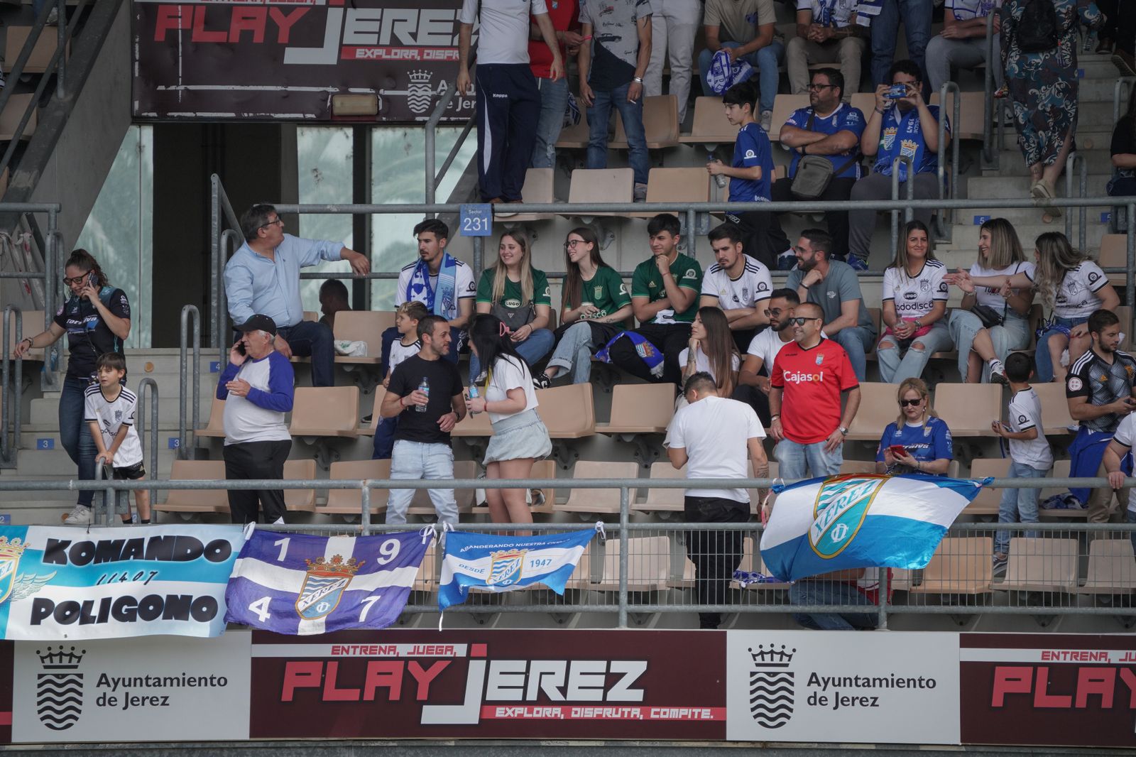 Búscate en el partido del Xerez DFC - Xerez CD