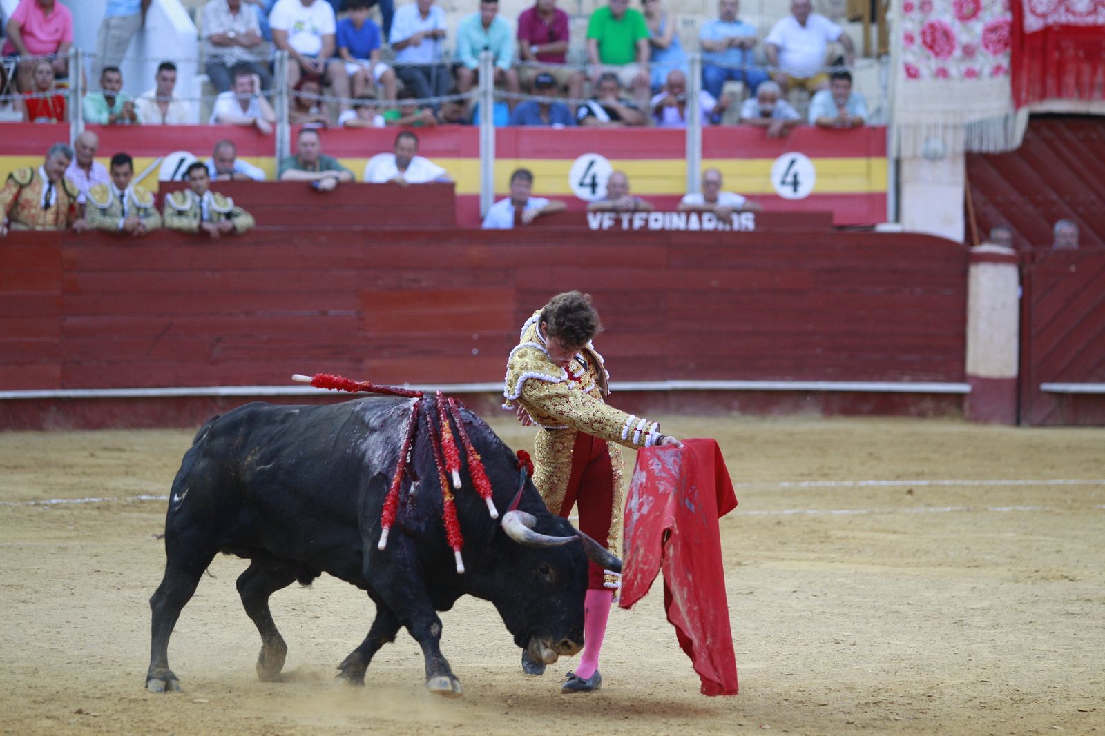Imágenes de la corrida de toros del jueves en la Feria de Almería 2024