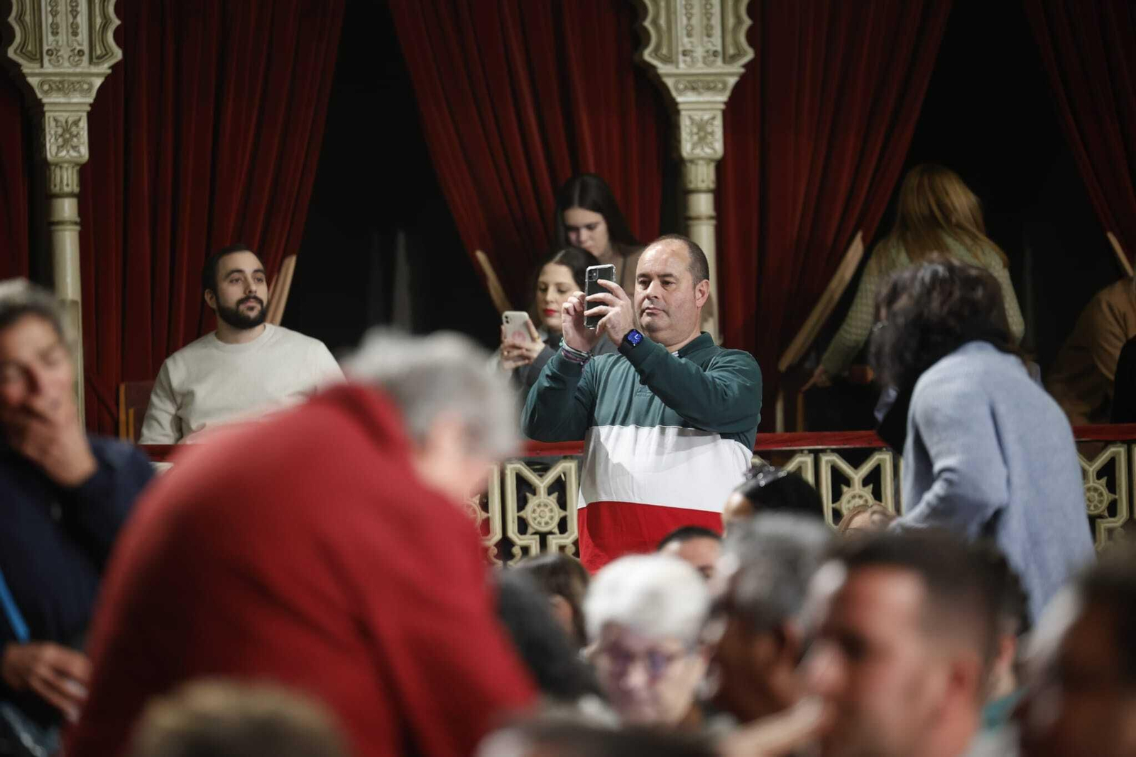 Búscate entre las imágenes de la segunda sesión de cuartos del COAC 2023