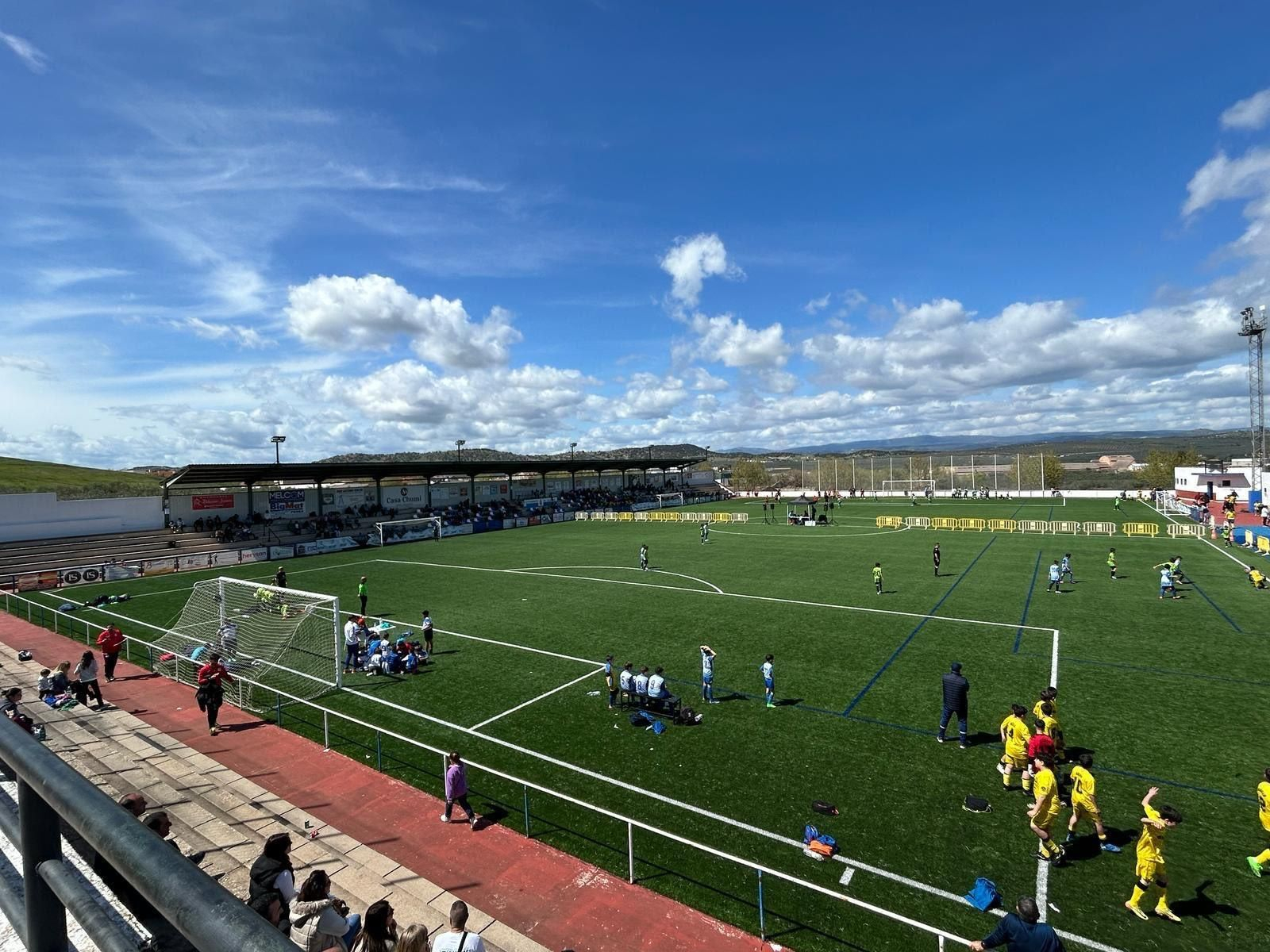 En imágenes: Vilches acoge la XIX edición del Mundialito de Escuelas de Fútbol de Jaén