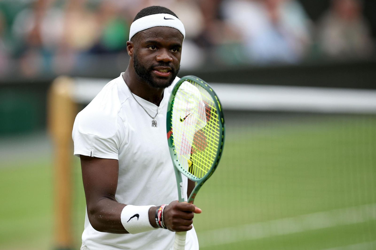 Frances Tiafoe celebra un punto durante el duelo ante Carlos Alcaraz de tercera ronda.