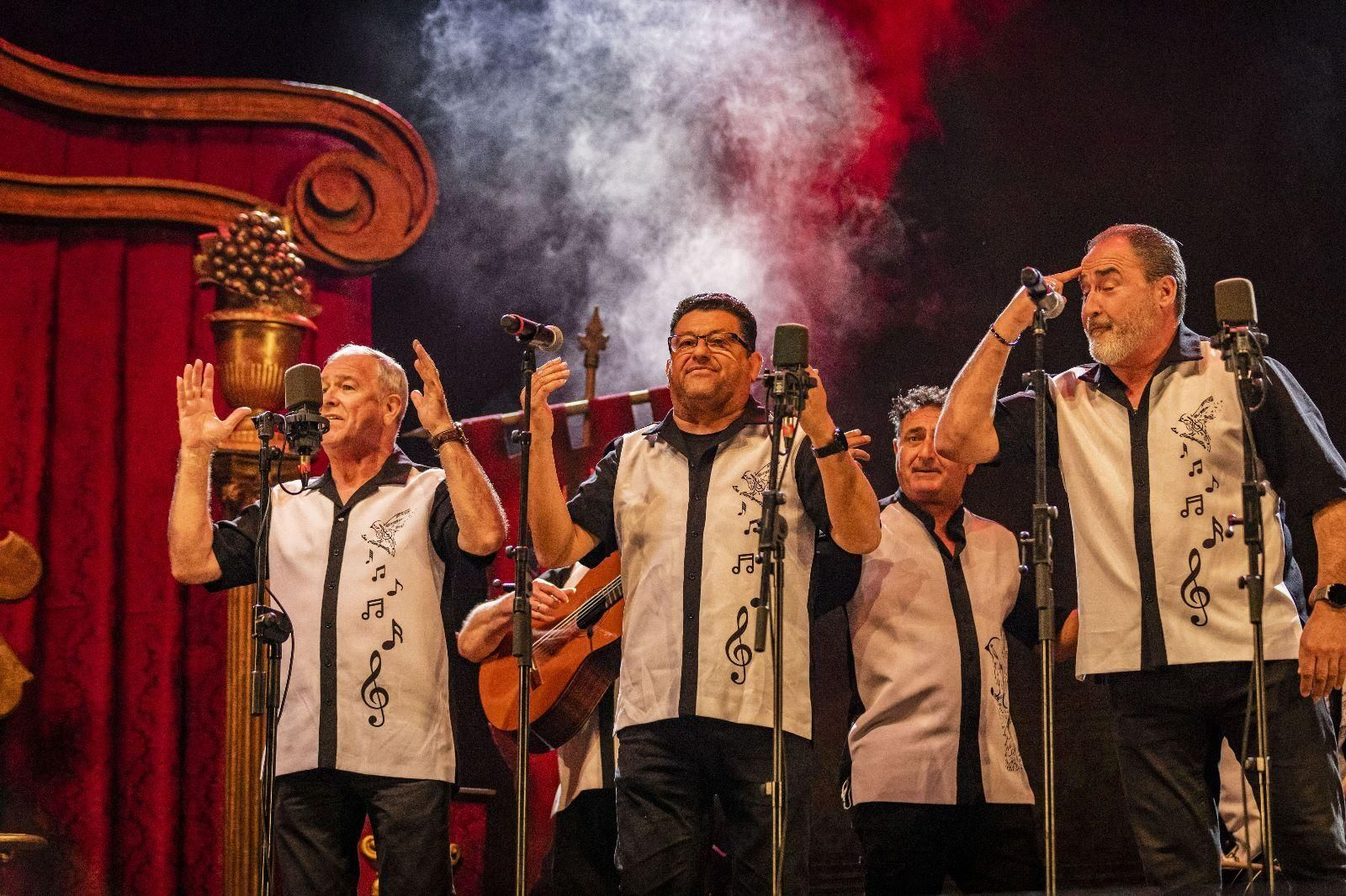 Carnaval de Cádiz 2023: Pregón y quema del Gran Momo, en imágenes