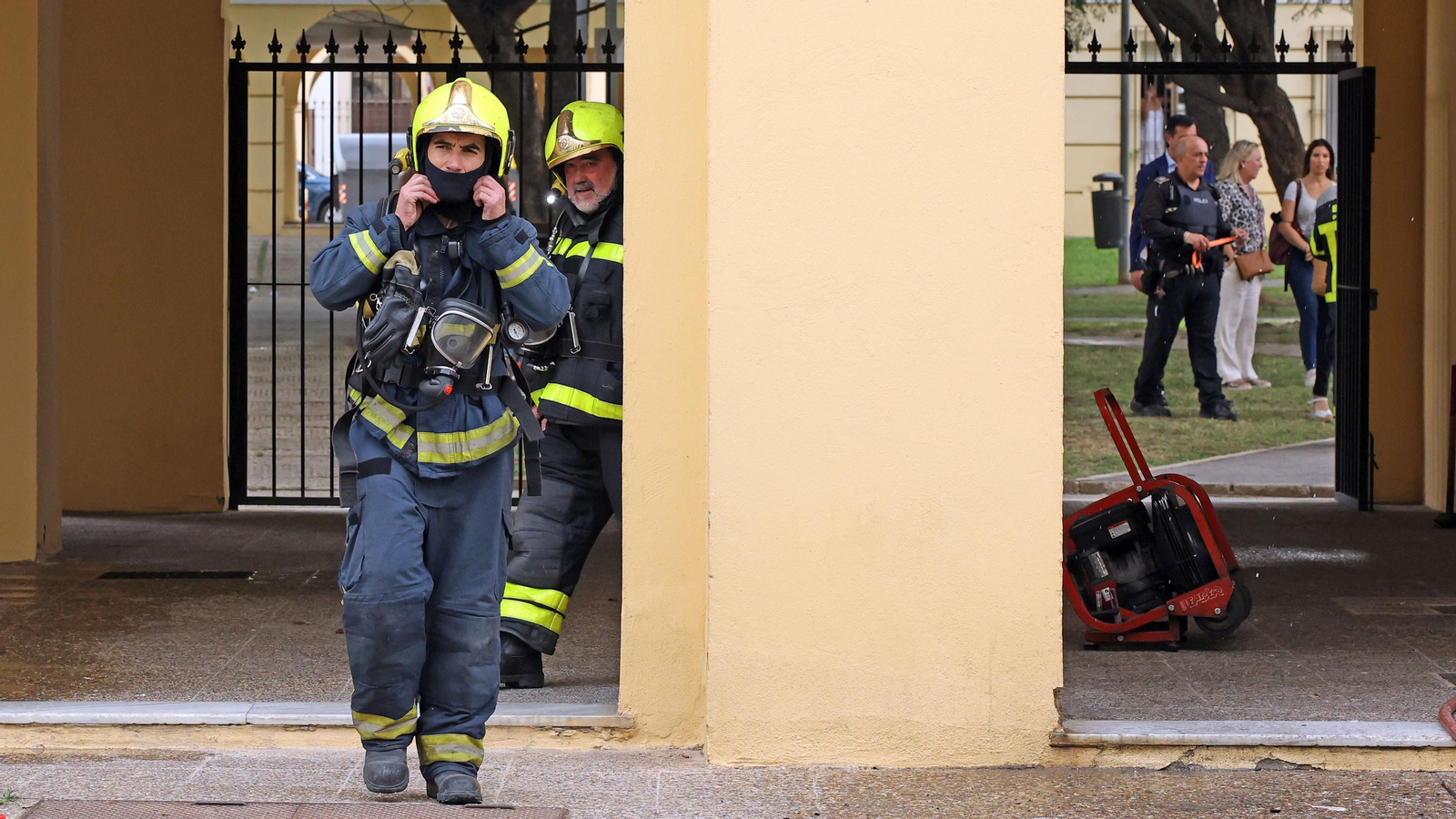 Incendio en una vivienda de calle Paul