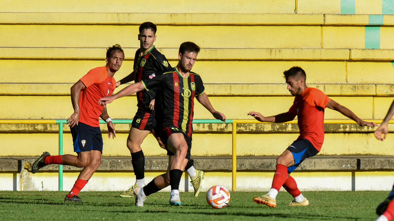 El UD Los Barrios-Algeciras de pretemporada, en imágenes (0-1)