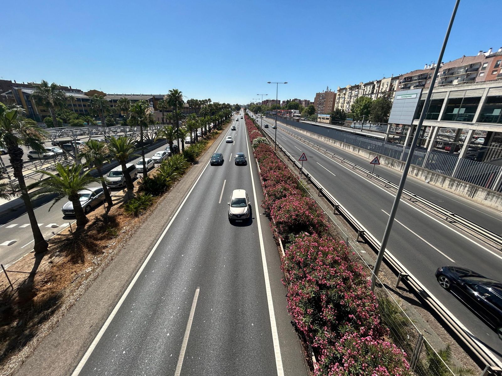 La A-376 a su paso por Montequinto.